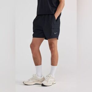 NWT Nike men’s Packable Belted Utility Short size small